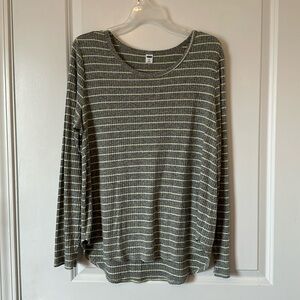 XL Gray & Yellow striped Old Navy long sleeve shirt